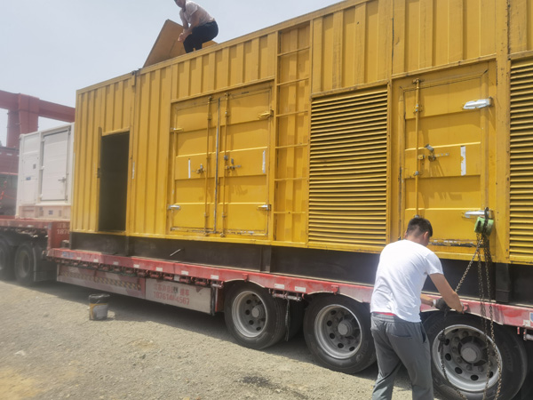 秀山汽油发电机对供油装置的要求