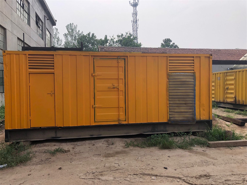 秀山发电机出租进行负载测试时，电瓶电量不足的具体判断标准是什么？